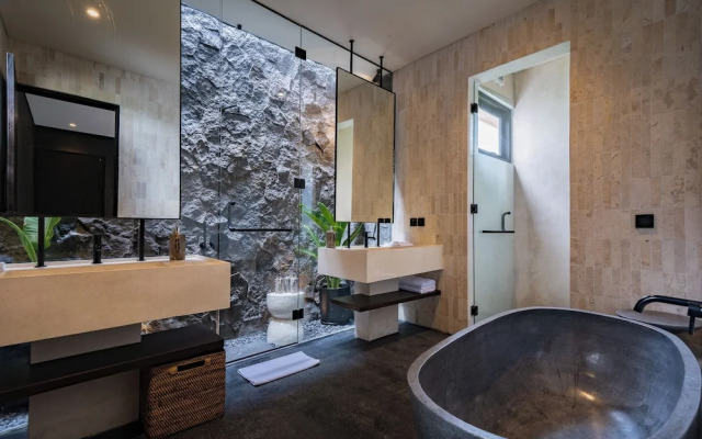 Villa Bōld x Gold At Bōld- Luxury Villas