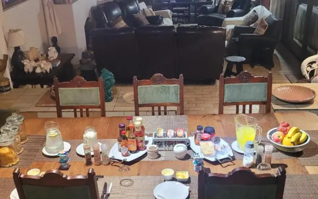 Kennington Palms B&B/Self Catering