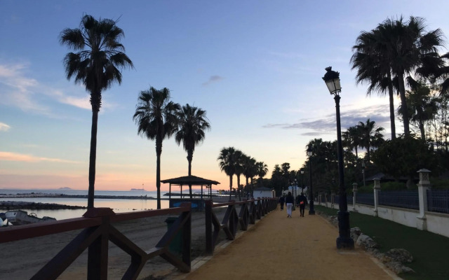 Charming 1 bedroom suite next to Puerto Banus