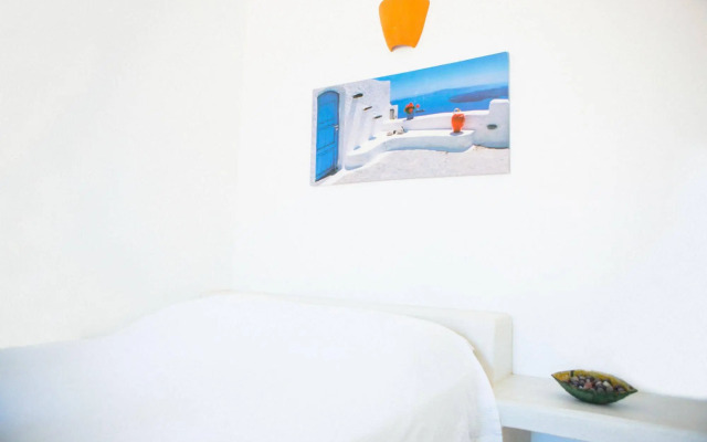 Pelagos Hotel-Oia