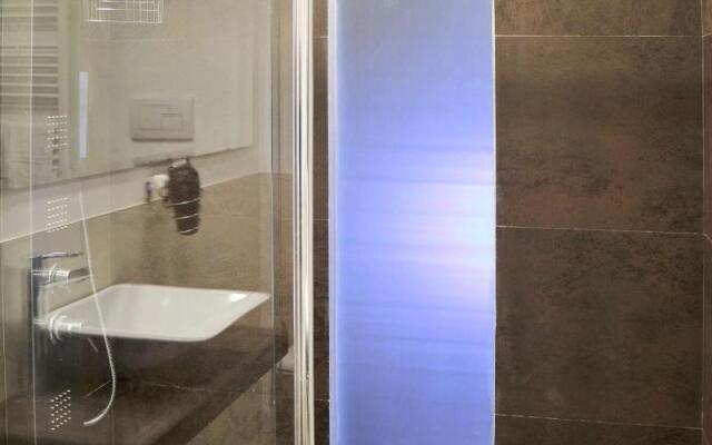 Riviera Luxury Suites B&B