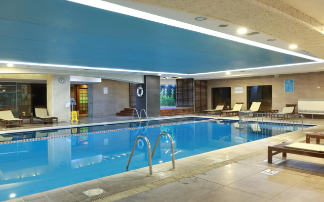 Anemon Kent Çiğli Otel