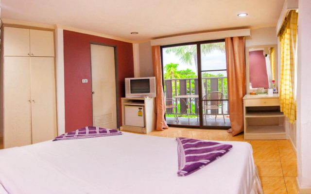 G.I Lodge – Guest Rooms – Pattaya