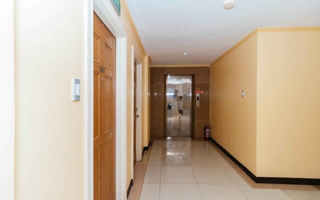 153 Executive Suites