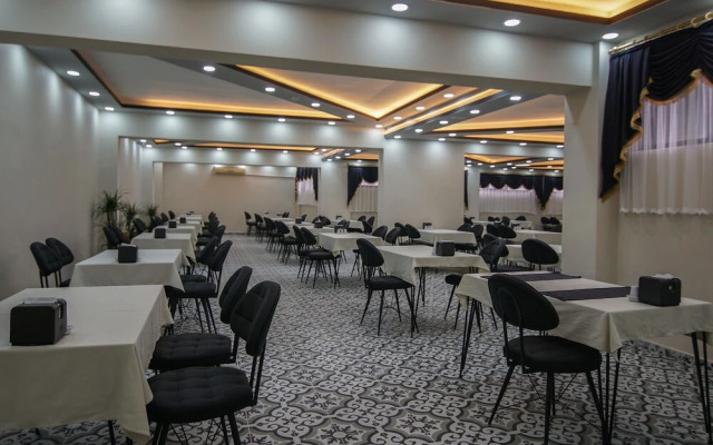 Aswana Suit Hotel