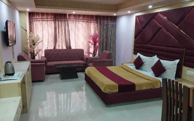 Hotel Royal Grand - Manali