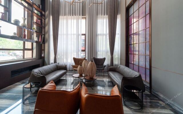 Kanglaibo International Hotel (Ganzhou Gan County)