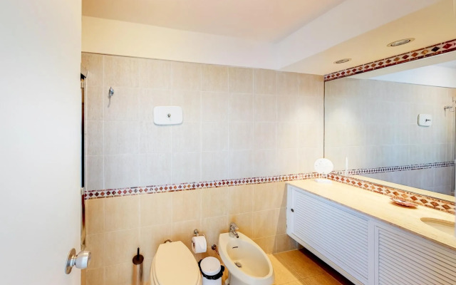 Oceana Suites Fontemar ∙ Suite 2002