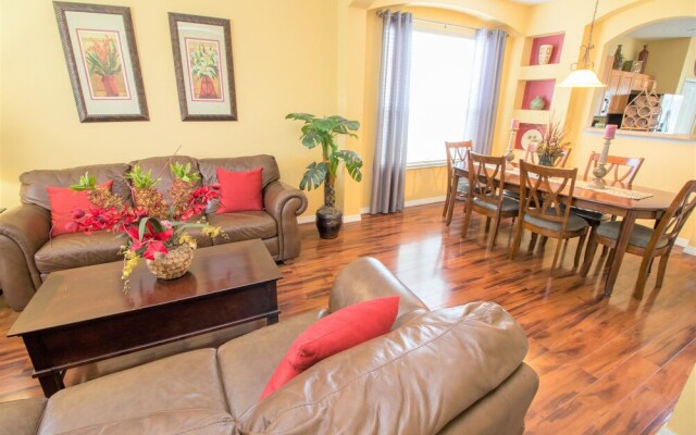 Maderia Beach Villa 6 Bedroom