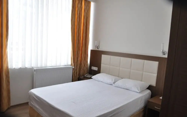 Hivas Hotel