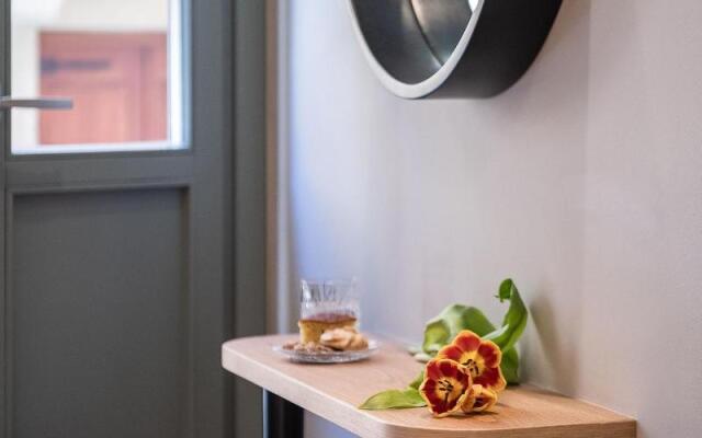 Viaggio Elegant Rooms