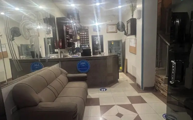 Hostal Savoy II