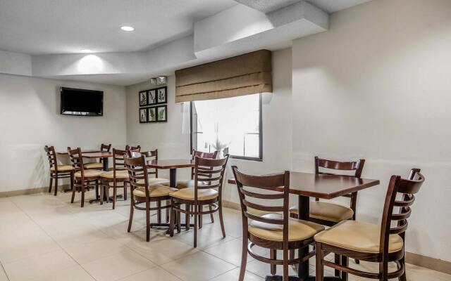 Sleep Inn at Greenville Convention Cente