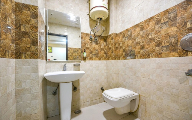 FabHotel Baba Residency