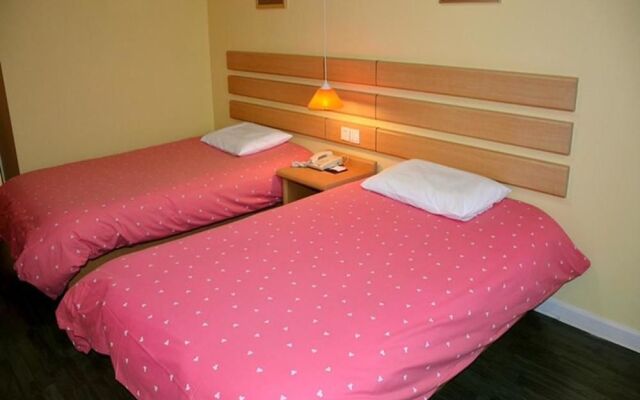 Home Inn Hotel - Yinqueshan Park
