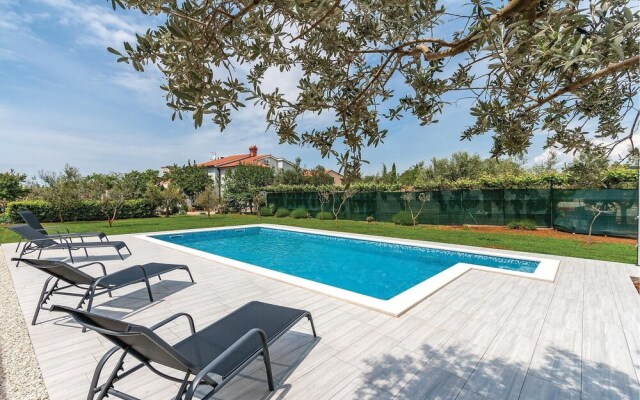 Beautiful Home in Fazana With Wifi and 2 Bedrooms