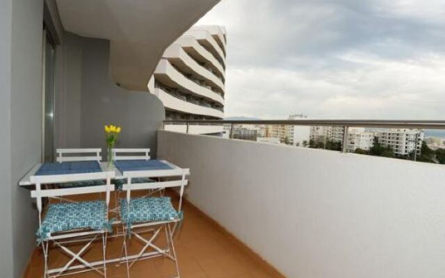 Ruby Red Apartment & Atlantic Blue Retreat