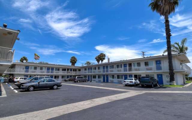 Motel 6 Westminster South - Long Beach