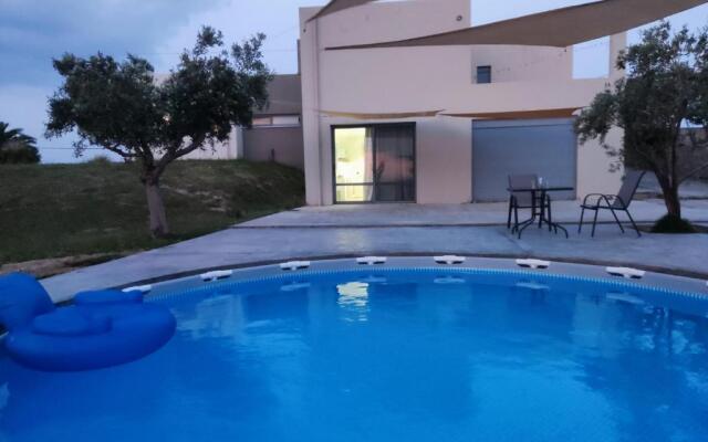 Yorgos, amazing sunset view house