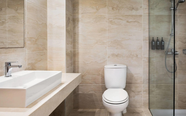 Ramada Hotel & Suites By Wyndham Ayia Napa