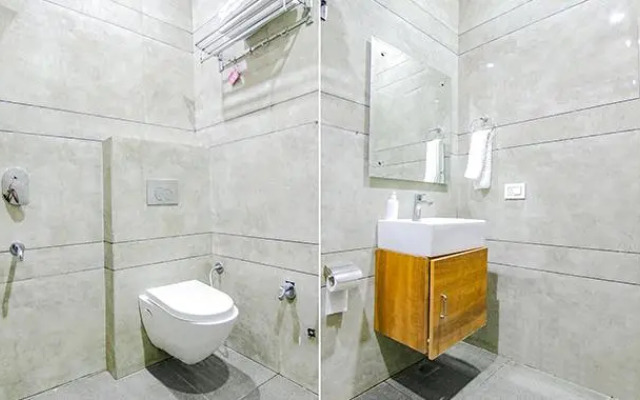 Fabhotel Prime Royal Maple