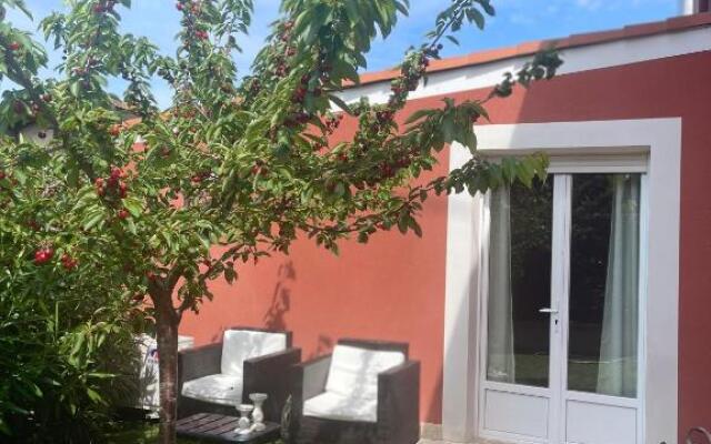 Chambre d h¿tes ind¿ndante Jacuzzi Cave Bar SUITE 785