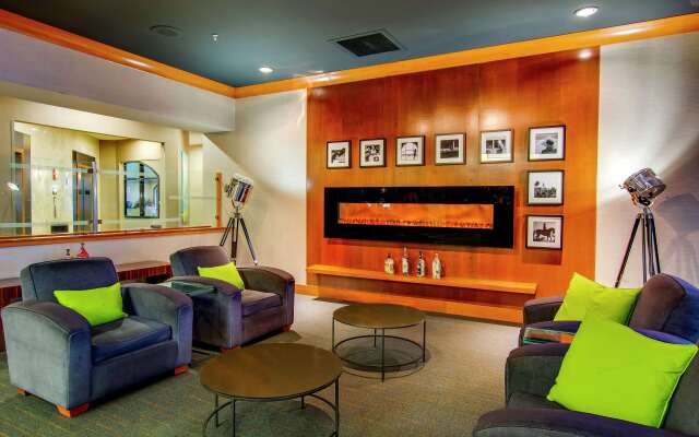 Embassy Suites Louisville East