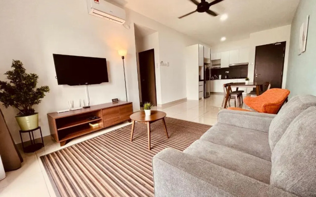 Sofeya Desaru Guest House with Pool and Wifi