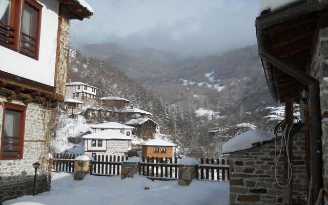 Complex Kosovo Houses