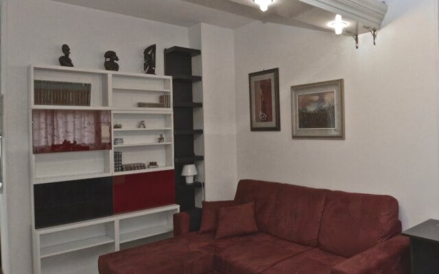 House & The City - Vatican Apartments