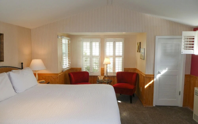 Carmel Fireplace Inn