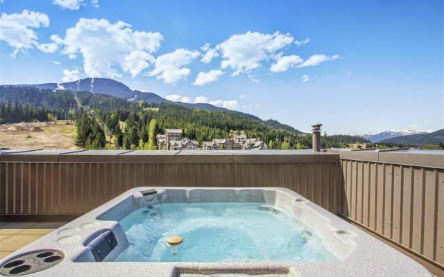 Sundial Hotel