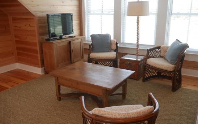 Shankri-la - 3 Br Home