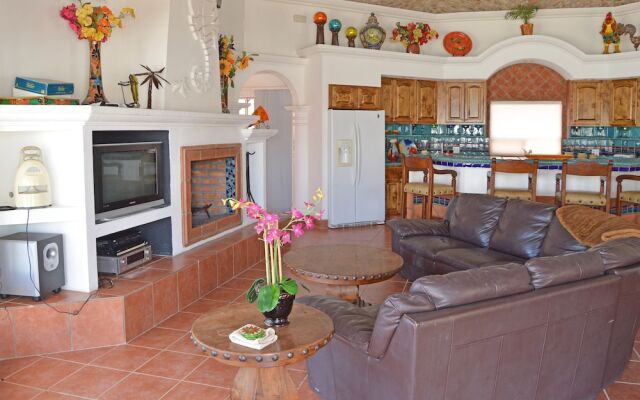 Marbrisa De Cortez 5 Bedroom Home