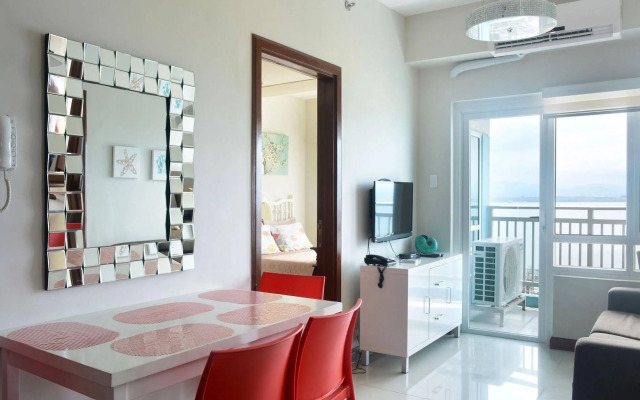Mactan Seaside Apartments