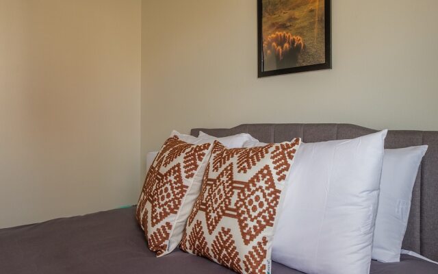 Comfy Downtown Apartments by Frontdesk