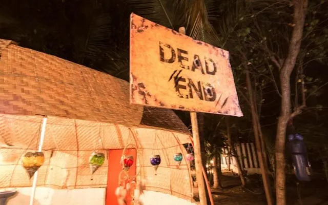 Dead End Resort