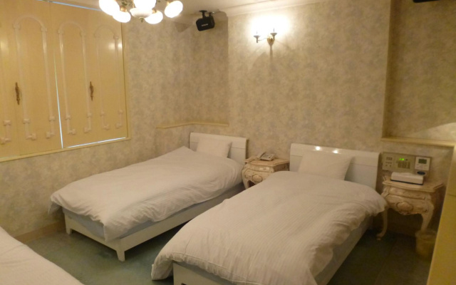 Hotel Shalala – Guest Rooms – Okinawa