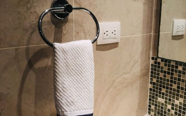 SKYLINE 24th , LUXURY APARTMENT, 5ta AVE.