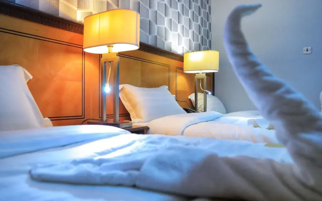 Manart Almisk Hotel