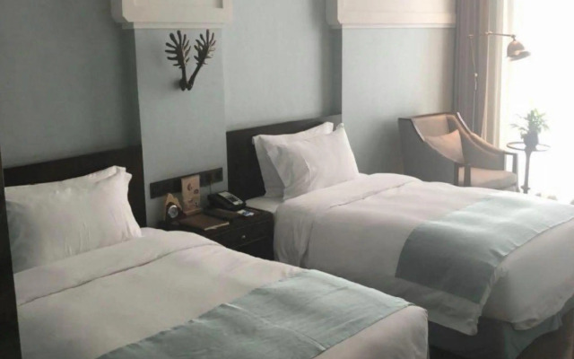 Beijing Huayang Nianhua Hotel