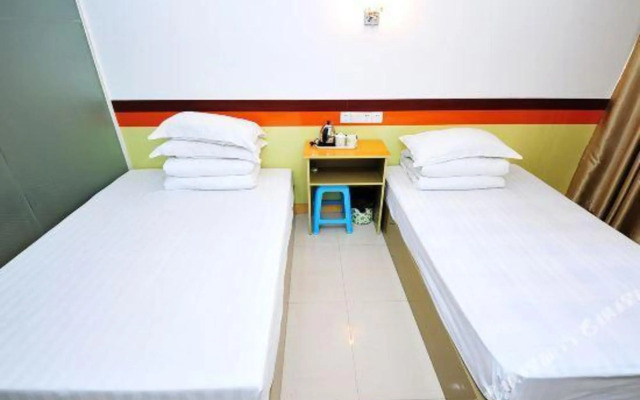 Xiamen Luxun Express Hotel Railway Station