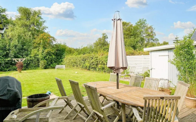 10 Person Holiday Home in Graested