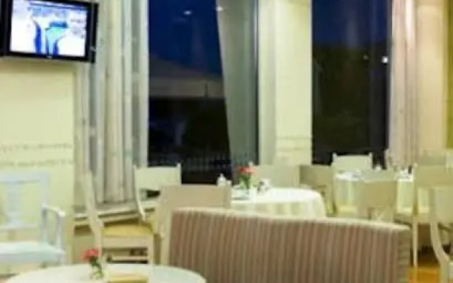 Hotel Timoleon