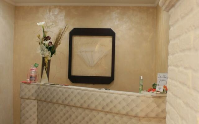 Crystal Rhome Guest House