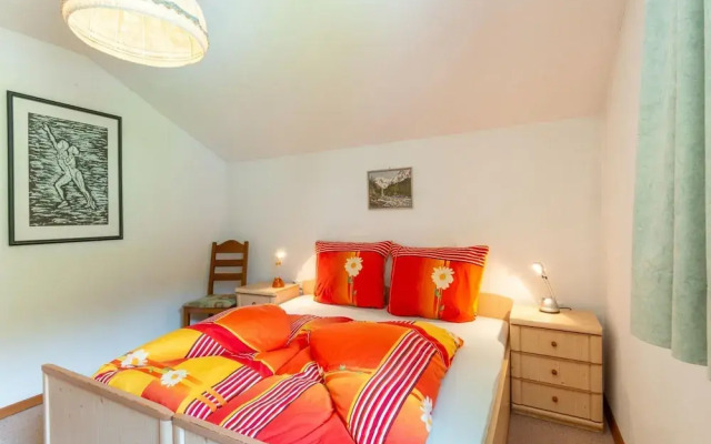 Mountain View Apartment in Strengen near Ski Bus