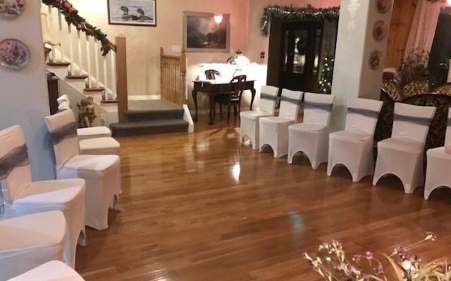 Honeycomb Bed & Breakfast