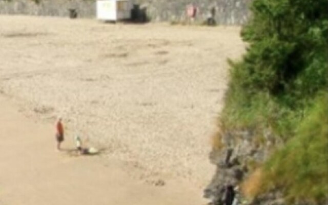 Captivating 4-bed House in West Wales