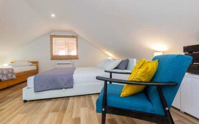 Beti Comfort - 300m From Beach - A1
