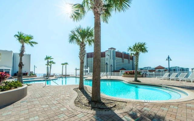 Laketown Wharf 806